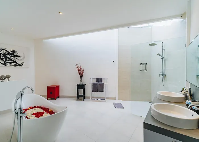 Villa Luxury 3br With Pool, Billiards, & Sound In Umalas *